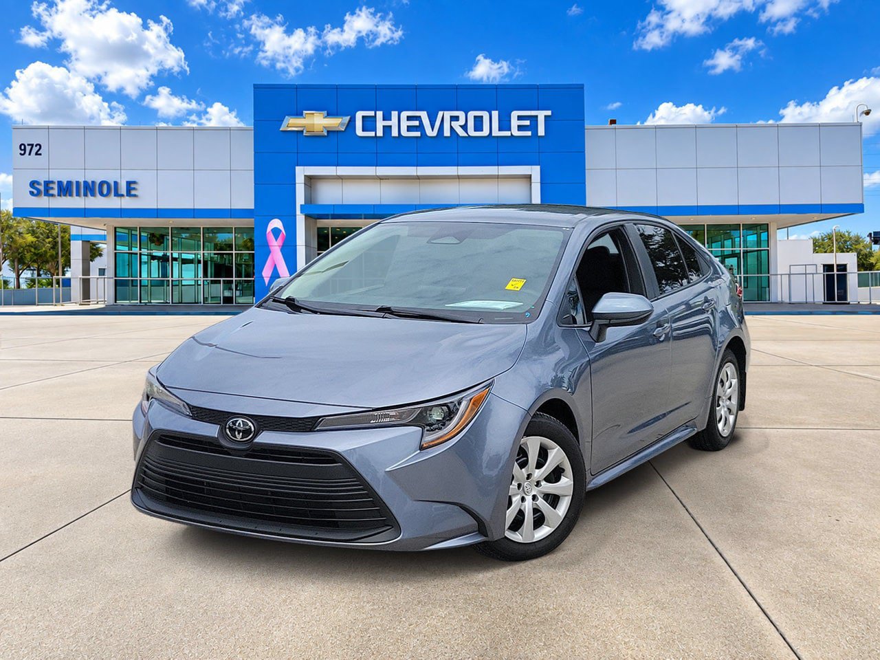 Used 2025 Toyota Corolla LE FWD image 1