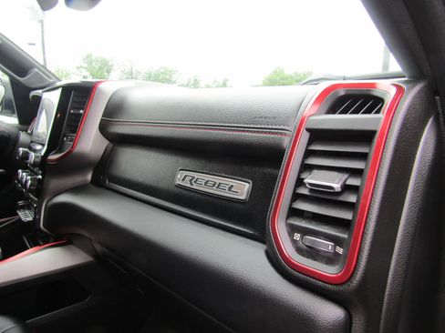 Used 2019 RAM 1500 Rebel w/ Rebel Level 2 Equipment Group AWD/4WD image 27