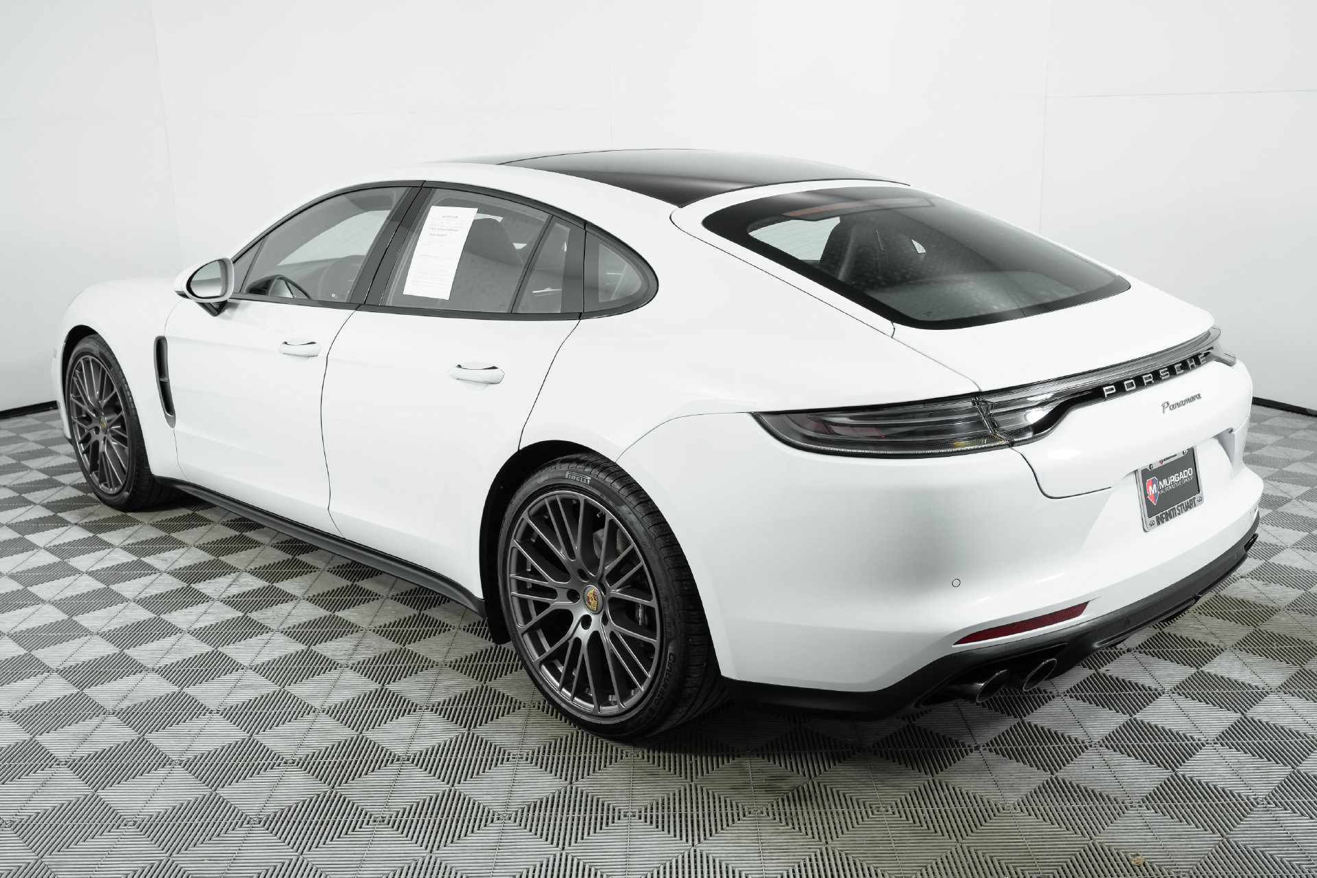 Used 2023 Porsche Panamera Platinum Edition RWD image 80