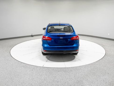 Used 2018 Ford Focus SE FWD image 30