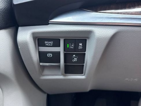 Used 2020 Acura MDX SH-AWD image 25
