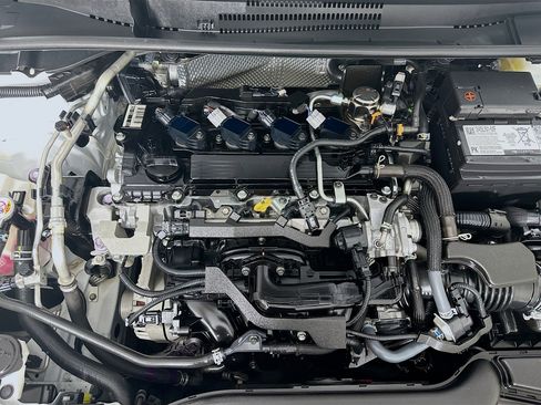 Used 2023 Toyota Corolla SE image 31