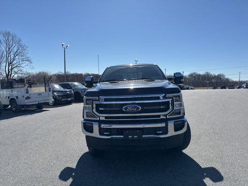 Used 2022 Ford F350 Lariat w/ Lariat Ultimate Package image 2