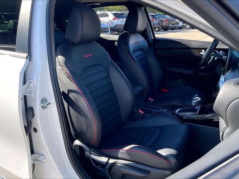 Used 2024 Kia Forte GT w/ GT2 Package image 8