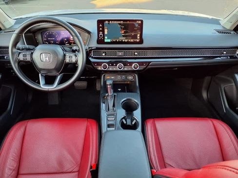 Certified 2022 Honda Civic Touring image 11