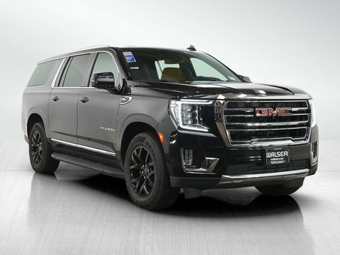 Used 2022 GMC Yukon XL SLT w/ SLT Luxury Package AWD/4WD image 7