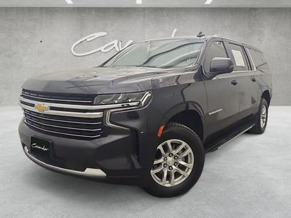 Used 2022 Chevrolet Suburban LT w/ Luxury Package