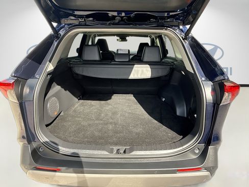 Used 2024 Toyota RAV4 Limited image 25