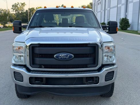 Used 2016 Ford F250 XL w/ XL Appearance Package AWD/4WD image 2