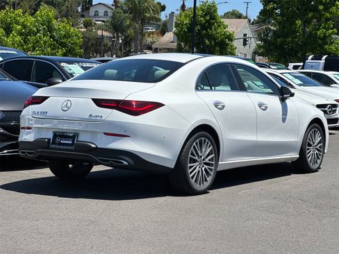 New 2025 Mercedes-Benz CLA 250 4MATIC image 3