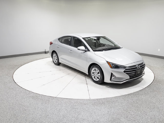 Used 2019 Hyundai Elantra SE FWD image 24