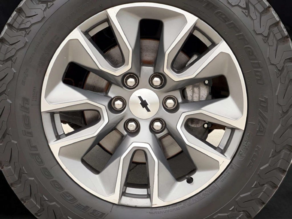 Used 2022 Chevrolet Silverado 1500 RST AWD/4WD image 35