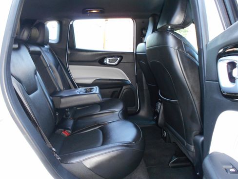 Certified 2023 Jeep Compass Limited AWD/4WD image 22