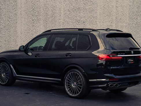 Used 2021 BMW ALPINA XB7 AWD/4WD image 46