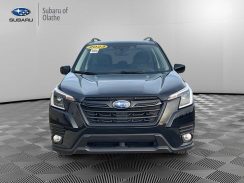 Certified 2023 Subaru Forester Premium image 14