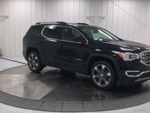 Used 2018 GMC Acadia SLT w/ LPO, Cargo Package AWD/4WD image 2