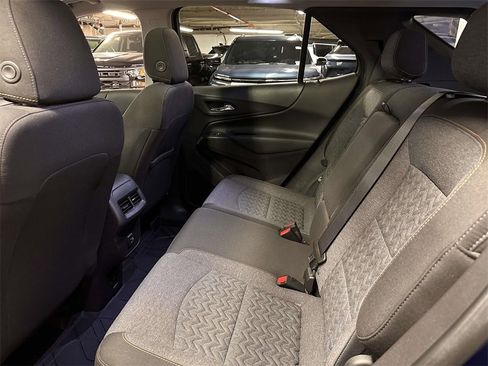 Used 2022 Chevrolet Equinox LT image 15