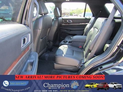 Used 2018 Ford Explorer Platinum AWD/4WD image 10