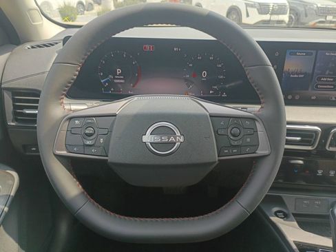 New 2026 Nissan Sentra SR w/ Floor Mat Package image 9