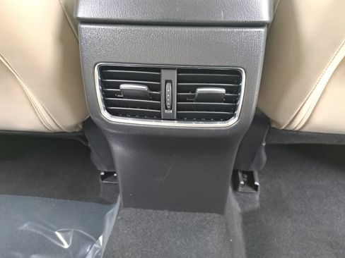 Used 2018 MAZDA CX-5 Touring FWD image 12