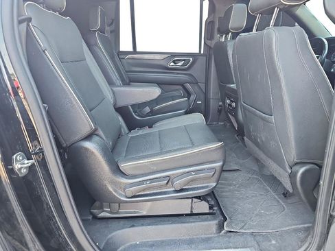 Used 2023 Chevrolet Suburban Premier AWD/4WD image 11