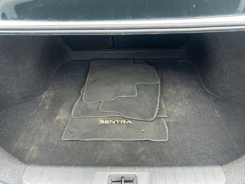 Used 2024 Nissan Sentra SV FWD image 21
