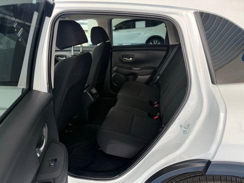 Certified 2026 Honda HR-V LX image 13