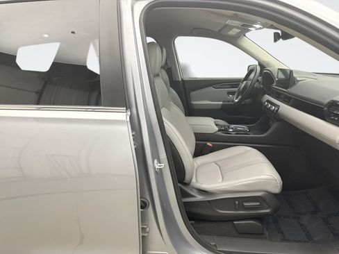 Used 2023 Honda Pilot EX-L image 17