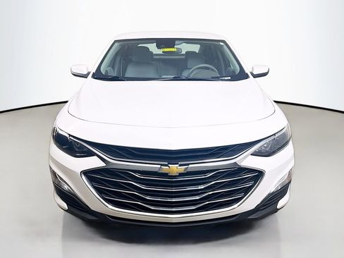 Used 2023 Chevrolet Malibu LS w/ Driver Confidence Package image 2