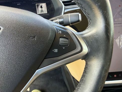 Used 2014 Tesla Model S 85 image 18