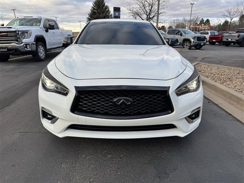 Used 2018 INFINITI Q50 Luxe image 2