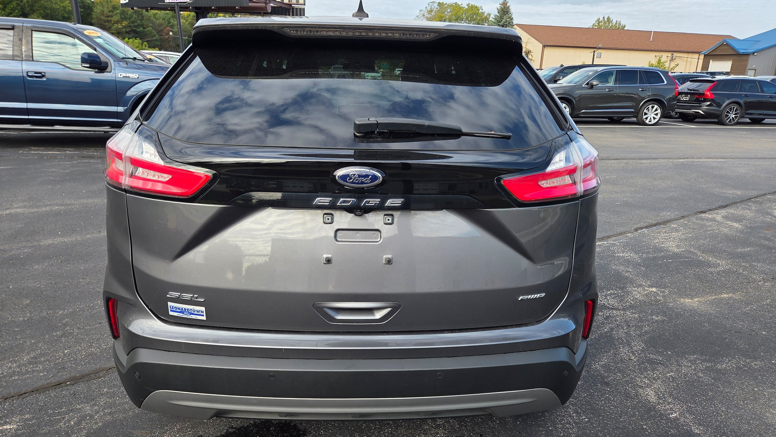 Used 2021 Ford Edge SEL w/ Convenience Package AWD/4WD image 14