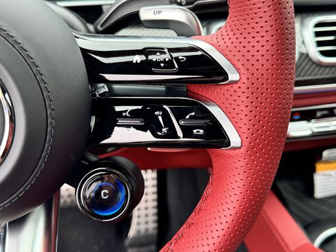 New 2025 Mercedes-Benz GLS 63 AMG 4MATIC image 26