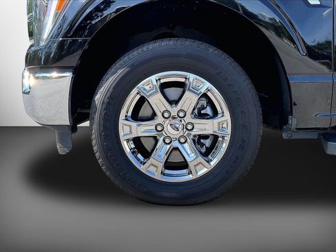 Used 2023 Ford F150 Lariat RWD image 34