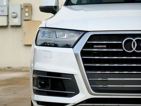 Used 2019 Audi Q7 2.0T Premium Plus w/ Premium Plus Package AWD/4WD image 20