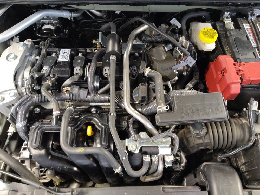 Used 2025 Nissan Sentra SV FWD image 30