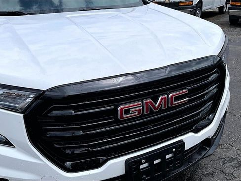Used 2022 GMC Terrain SLT w/ Elevation Edition AWD/4WD image 3