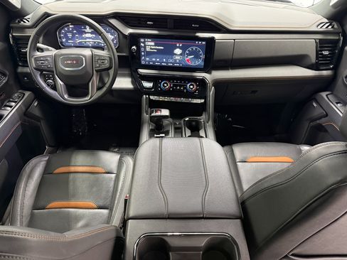 Used 2024 GMC Sierra 1500 AT4 w/ Technology Package image 17