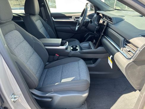 Used 2026 GMC Terrain Elevation w/ Black Edition AWD/4WD image 15