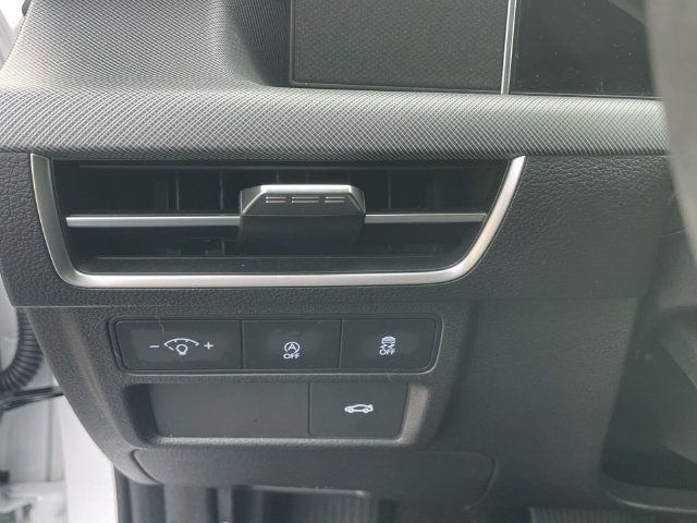 Certified 2025 Hyundai Sonata SE FWD image 19