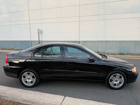 Used 2005 Volvo S60 2.5T image 13