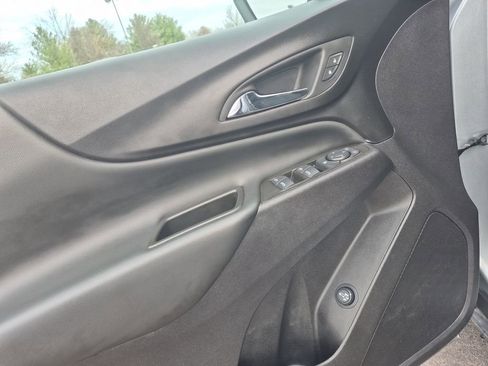 Used 2024 Chevrolet Equinox LT AWD/4WD image 20