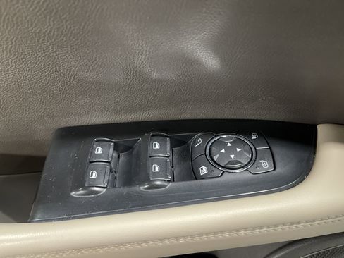 Used 2021 Lincoln Nautilus Standard image 8