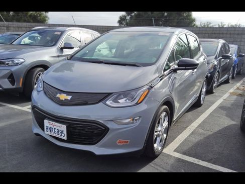 Used 2020 Chevrolet Bolt LT image 1