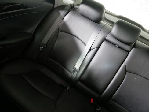 Used 2011 Hyundai Sonata Limited w/ Navigation Pkg 5 image 12