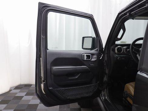 Used 2020 Jeep Wrangler Rubicon w/ LED Lighting Group image 6