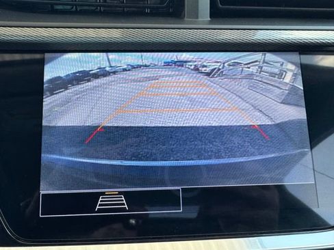Used 2023 Buick Encore GX Essence w/ Experience Buick Package AWD/4WD image 9