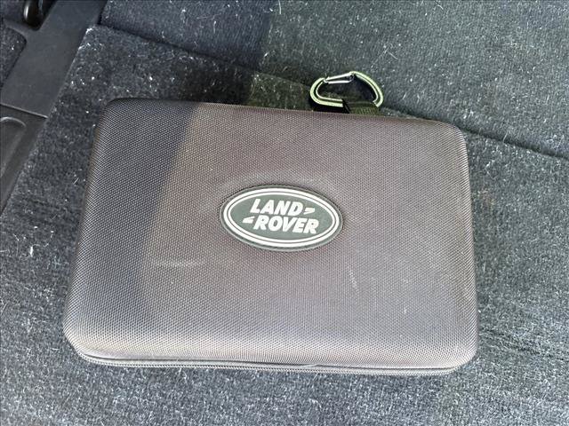 Used 2024 Land Rover Discovery Dynamic SE AWD/4WD image 24