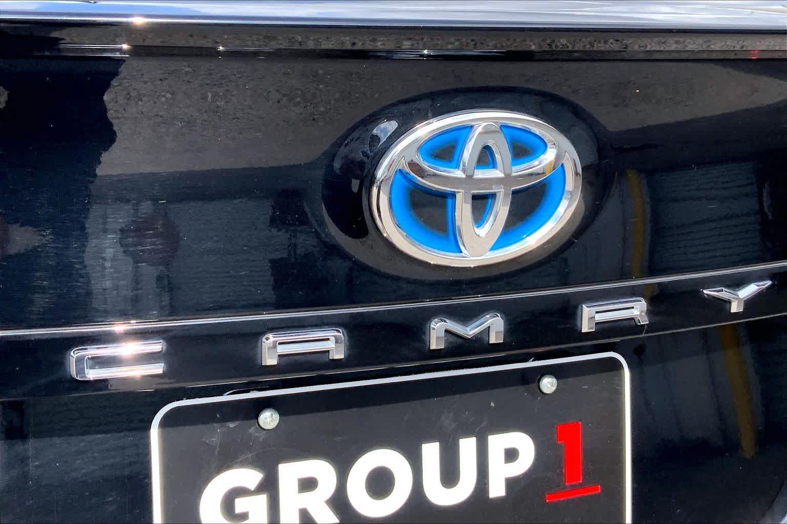 Used 2024 Toyota Camry SE w/ Audio Upgrade Package FWD image 31