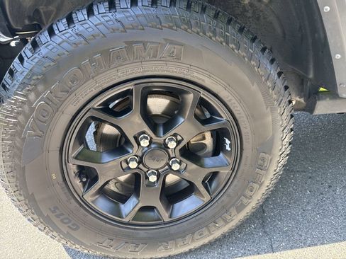 Used 2021 Jeep Wrangler Sport AWD/4WD image 12